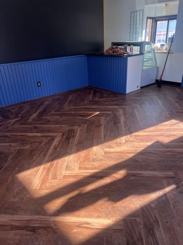  for R. Royal Floors in Royalton, MN