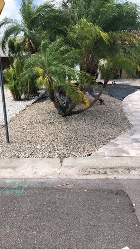 Natural Stone Hardscape for Hefty's Helpers in Saint Petersburg,  FL