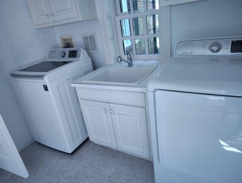 Move In / Move Out Cleaning for Minor Deep Cleaning Services in Durham, NC