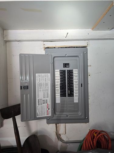  for Grunt Electric in Bensenville, IL