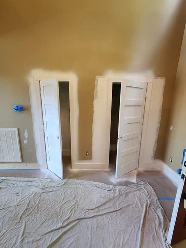 Interior Painting for Jason's Professional Painting in Hayesville, North Carolina