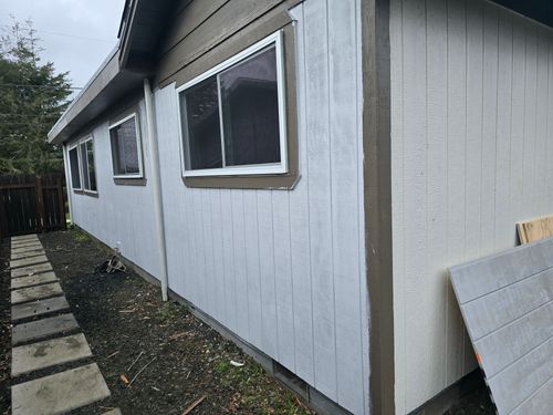 Windows and Doors for Matthew Brooms Construction  in Coos Bay, OR
