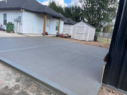 Concrete for Superior Painting and Metal Solutions in McAllen, TX