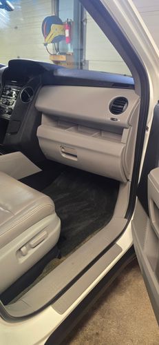 Full Detail Service for Luxury Auto Detail in Peoria, IL