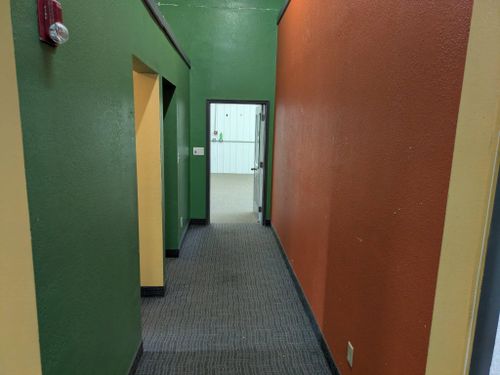  for Vivid Color Painting in Baxter, MN