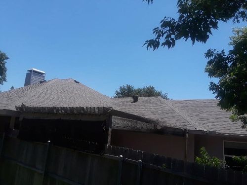 Flooring for Slabs 2 Shingles in Alvarado, TX