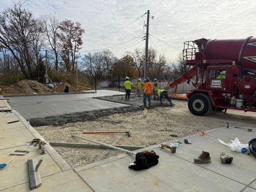 Porches, Patios, & Firepits for Whitfield Concrete Construction in Solsberry, IN