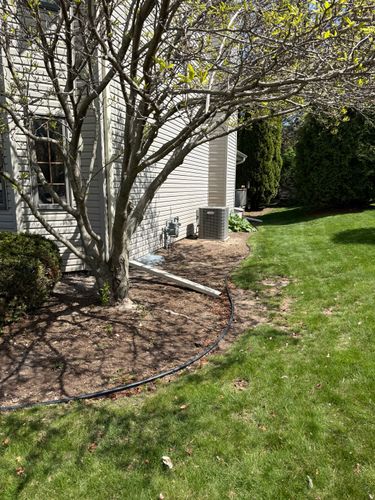 Lawn Care for Paradise Lawnscapes in West Bend, WI