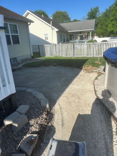 Landscape Installation for Mayfield Landscaping in Staunton, IL