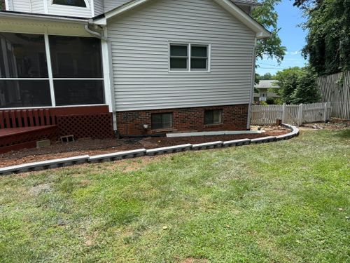 Mulch Installation for Southern Star Landscaping LLC in Catawba, NC