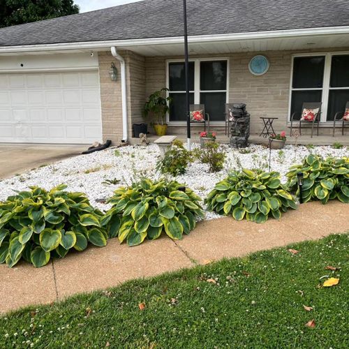 Landscape Installation for VQ Land & Stone in St. Louis, MO