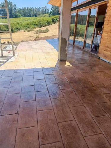 Stamped Concrete Installation for Luna Dynasty Concrete in Chicago, IL