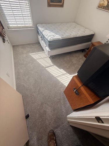  for McKay & Hands in Mineral Wells, TX