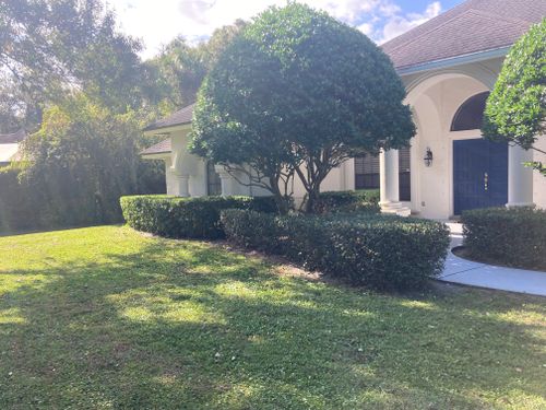 All Photos for Impressive Lawns 321 LLC in Titusville, FL