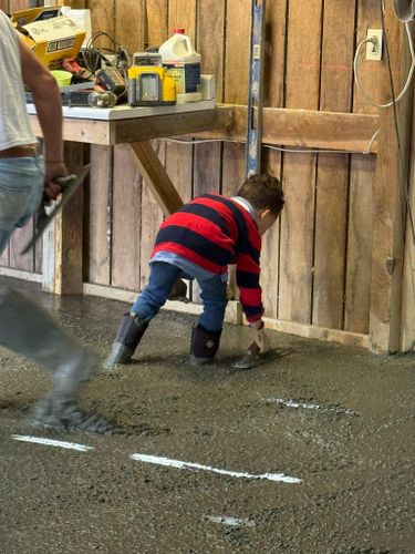 Driveways & Sidewalks for Whitfield Concrete Construction in Solsberry, IN