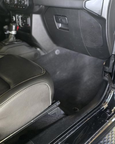 Full Detail Service for Luxury Auto Detail in Peoria, IL