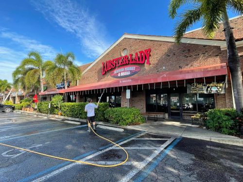 Commercial & HOA for Brightside Exterior Cleaning in Cape Coral, FL