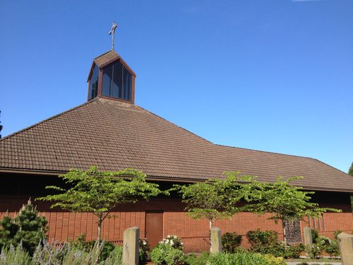 Shingle Roofs for Anderson Roofing in Portland, OR