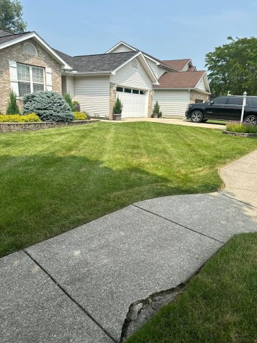 Edging for Torres Lawn & Landscaping in Valparaiso, IN