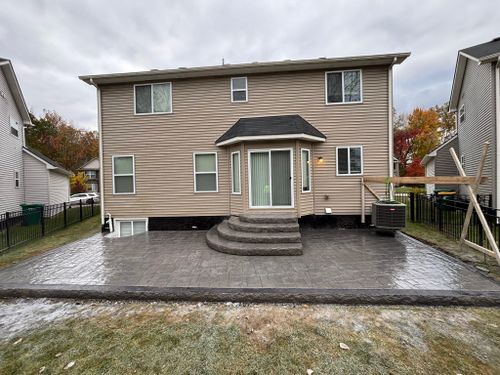  for DeLeòn Cement in Detroit, MI