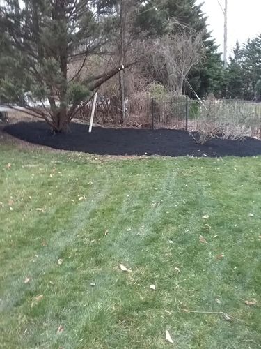 Mulch Installation for W D Giampa Lawns and Landscape Inc. in Manassas, VA