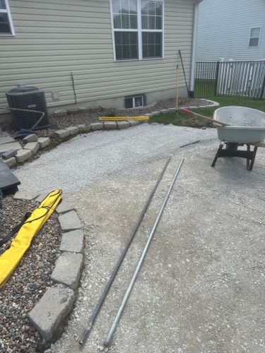 Rock and Bulk Material Delivery for Mayfield Landscaping in Staunton, IL