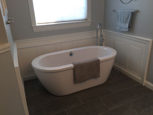 Bathroom Renovation for Cincinnati Custom Remodel LLC in Cincinnati, OH