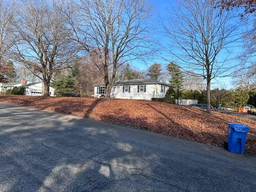 Commercial Work for Navedo’s Lawn Care LLC in Putnam, CT