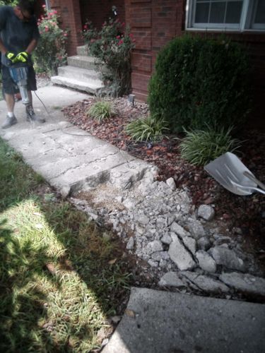 Concrete Work for Frontline Roofing & Home Services in Shelbyville, KY