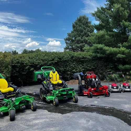 Mowing Services for Conoy Acres Lawn Service in Elizabethtown, PA