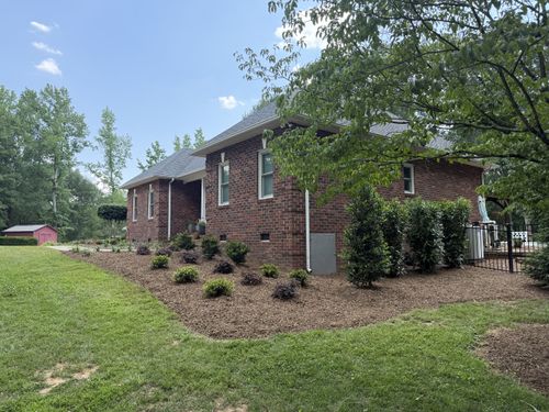  for Southern Turf & Landscape in Concord, NC