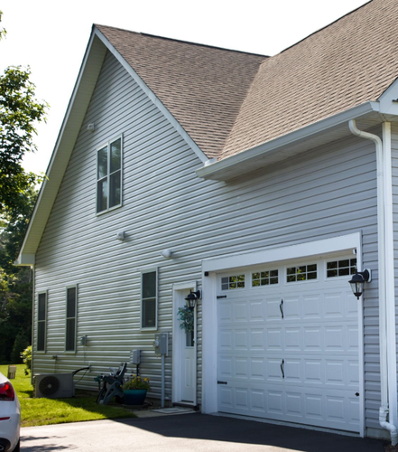 Siding for Matthew Brooms Construction  in Coos Bay, OR