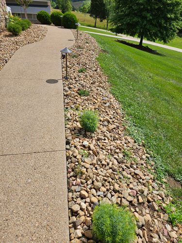 Garden and Planting Plans for Simply Natural Landscape in Abingdon, VA