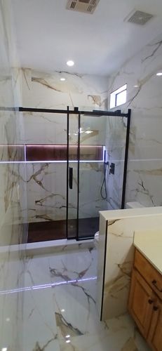 Epoxy Showers and Floors for King's Tile LLC Bathroom Remodeling in El Paso, TX