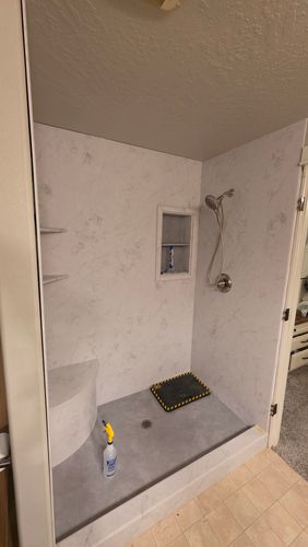 All Photos for Mid-Valley Bath in Junction City, OR