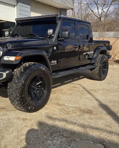 Full Detail Service for Luxury Auto Detail in Peoria, IL