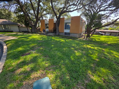 Mowing for Miller Mowing and Maintenance in San Antonio, TX