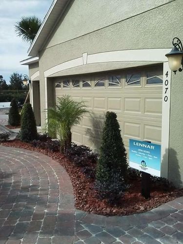 Mulch Installation for MJK Landscaping LLC in Wesley Chapel, FL