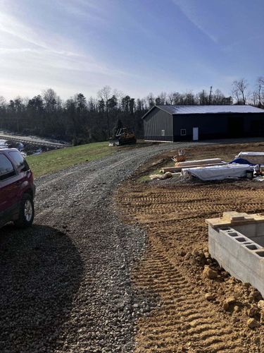  for Elite Amish Roofing in Jackson, OH