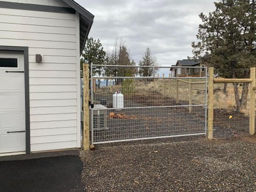 Farm and Ranch Fencing for All ‘Round Boys in Prineville, OR