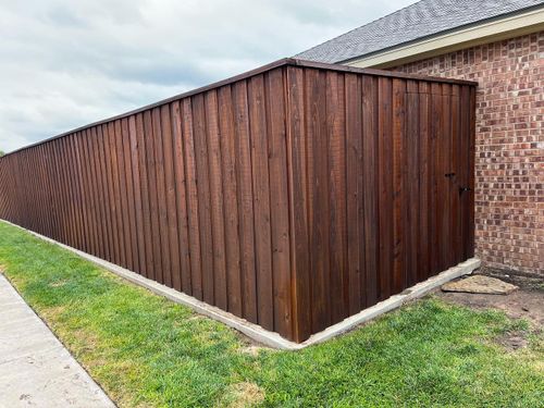 Fence Staining for High Plains Stain in Lubbock, TX