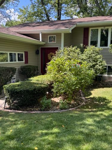 Edging and Mulch Installation for H&L Lawn Care LLC in Twin Lakes, WI