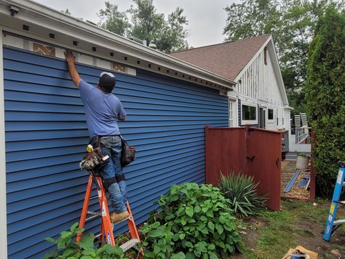 Vinyl siding,windows and gutters  for Go-at Remodeling & Painting in Northbrook,  IL