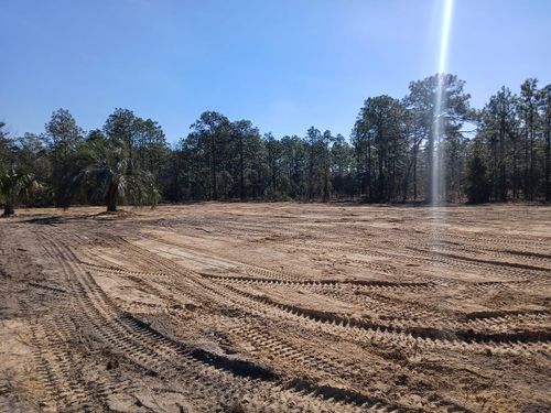  for J & E Land Clearing, LLC. in Dunnellon, FL
