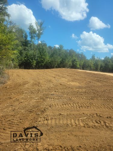 Dozer Services for Davis Landworx in Clanton,  AL