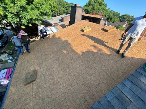 Roofing Installation for Royalty Contracting Roofing in Saginaw, TX