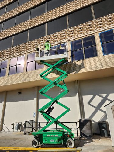  for Design Painting Plus LLC in Valrico, FL