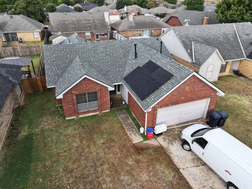  for Clutch Roofing & Construction in Mustang, OK