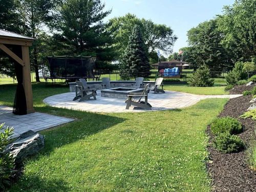 Patio Design & Construction for Alvarez Pavingstone INC. in Lyons, IL