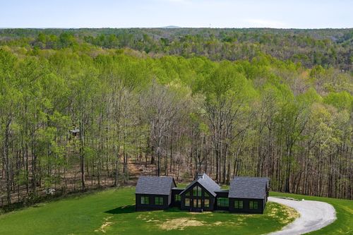 Custom Home Construction for B4 Construction LLC in Cookeville, TN